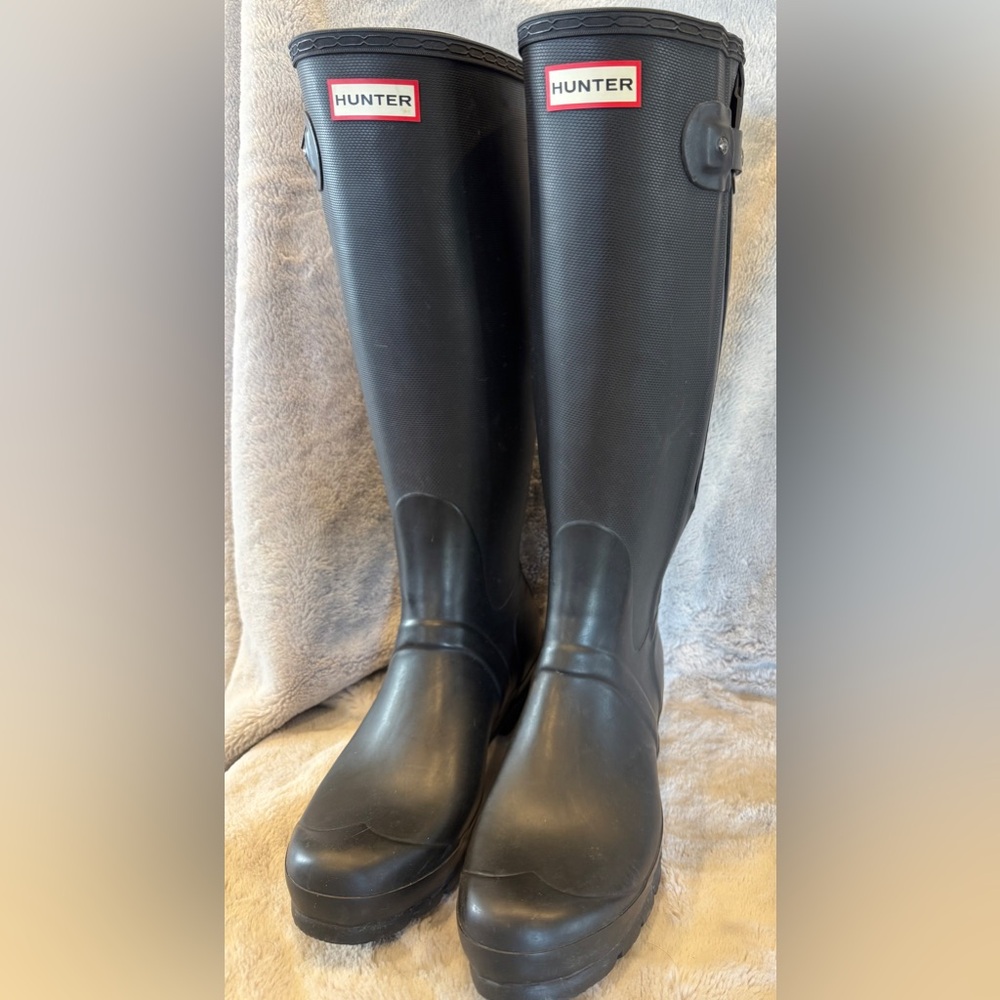 Hunter Women's Original Tall
Rain Boots 9 - Picture 6 of 10